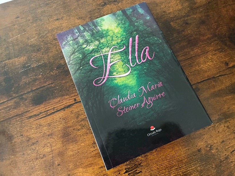 Claudia María Steiner Aguirre - Ella